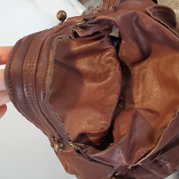 Brown leather hobo bag - Picture 7 of 11